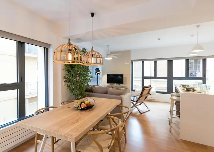 Chezmoihomes Plaza Nueva Luxury